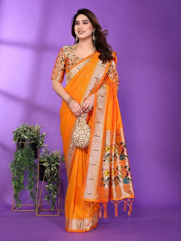 Orange_Silk_Cotton_Saree_For_Women
