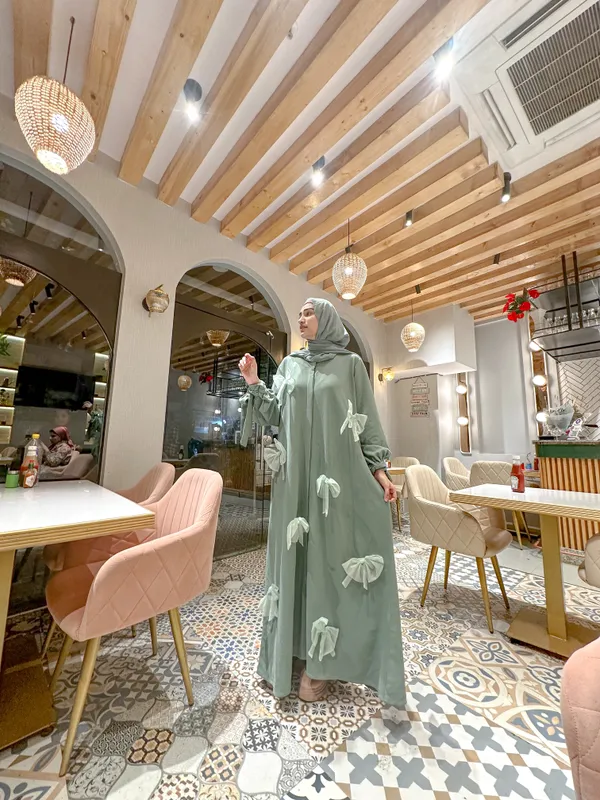 Mint_Popcorn_Fabric_3D_Bow_Abaya_For_Women