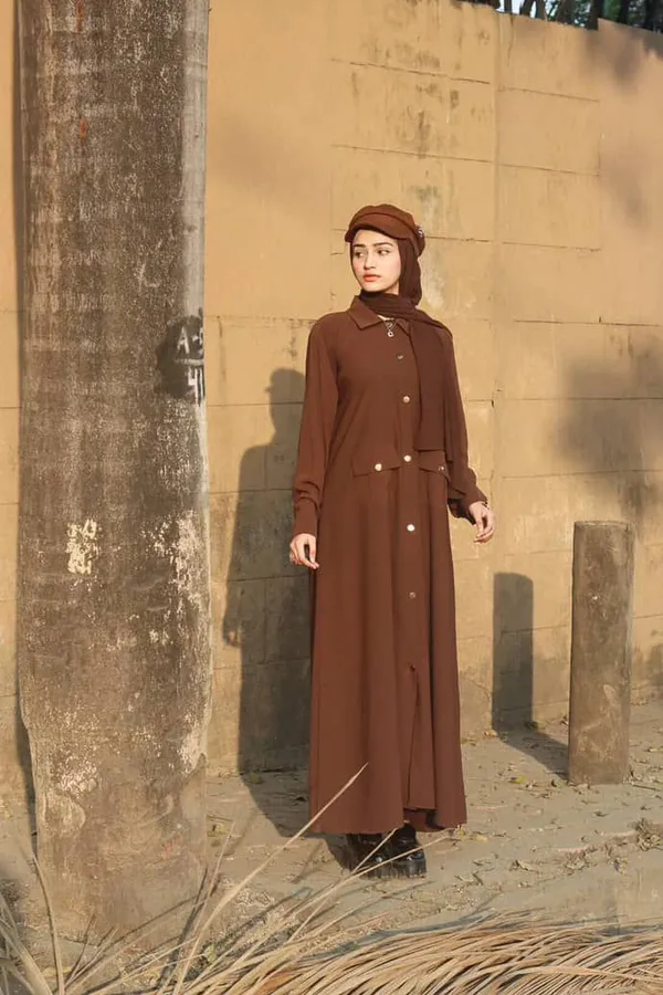 Brown_Everyday_Coat_Style_Abaya_Without_Hijab_For_Women