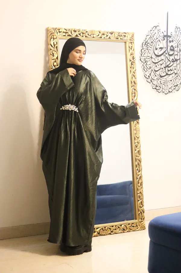 Green_Shimmer_Abaya_With_Hijab_For_Women