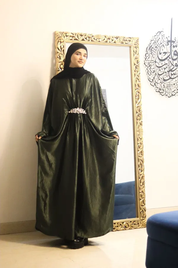 Green_Shimmer_Abaya_With_Hijab_For_Women