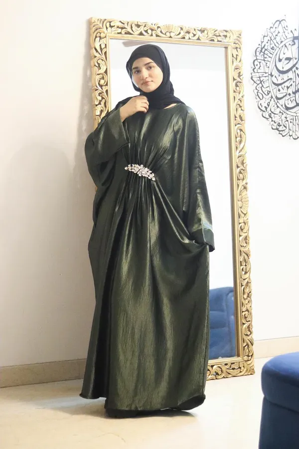 Green_Shimmer_Abaya_With_Hijab_For_Women