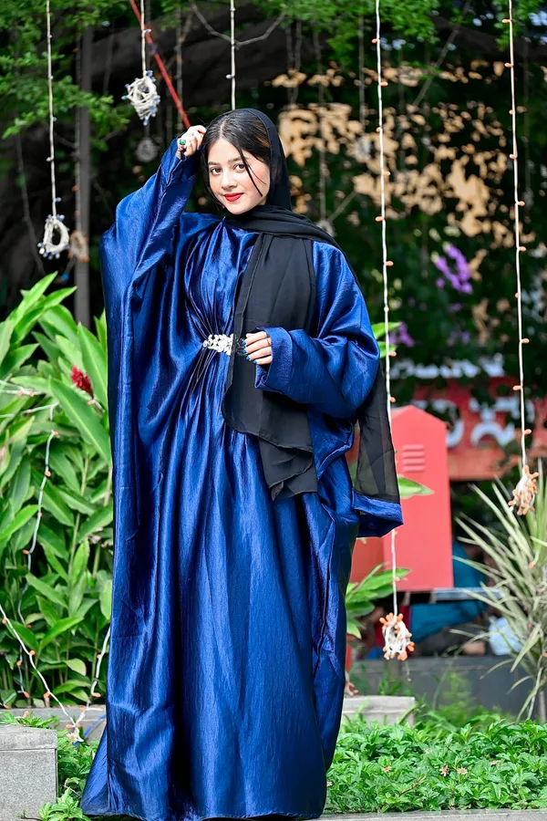 Royal_Blue_Shimmer_Abaya_With_Hijab_For_Women