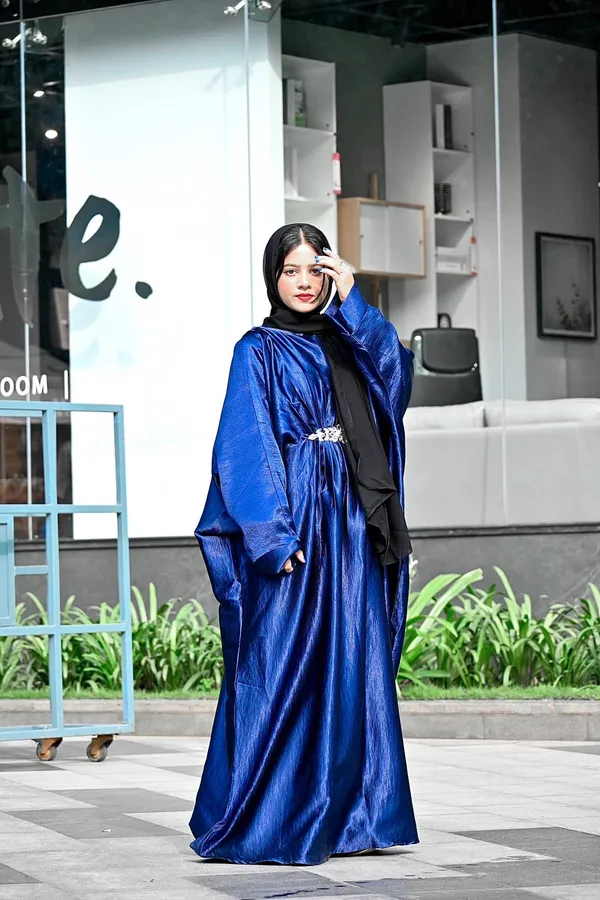 Royal_Blue_Shimmer_Abaya_With_Hijab_For_Women