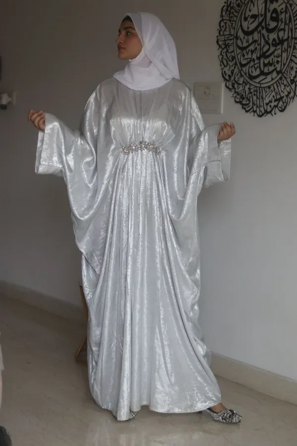 Silver_Shimmer_Abaya_With_Hijab_For_Women