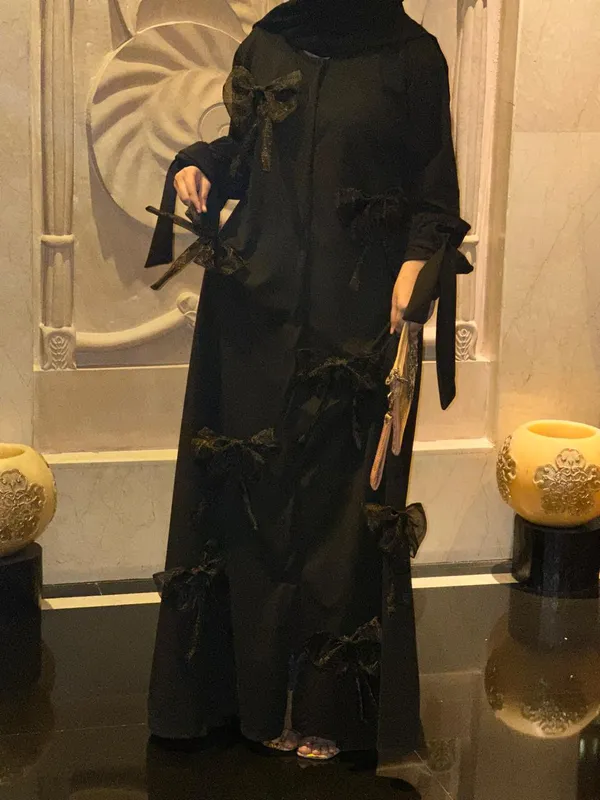 Black_Popcorn_Fabric_3D_Bow_Abaya_For_Women