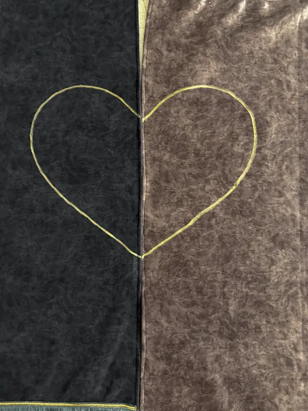 Woven_Heart_Customized_Couple_Prayer_Mat_Black_Grey_Set_Of_2