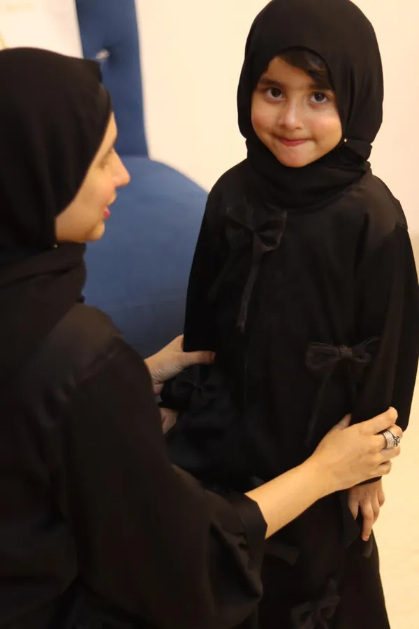 Black_Popcorn_Fabric_3D_Bow_Abaya_Mom_Daughter_Set_For_Women