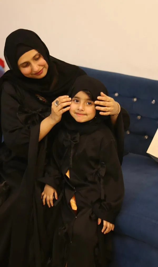 Black_Popcorn_Fabric_3D_Bow_Abaya_Mom_Daughter_Set_For_Women