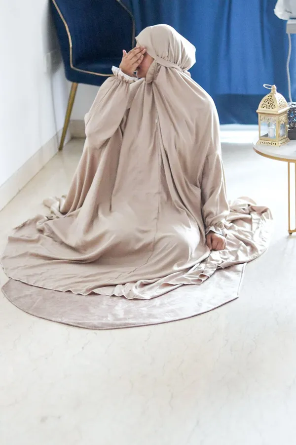 Beige_Rayon_Cotton_One_Piece_Jilbab_For_Women