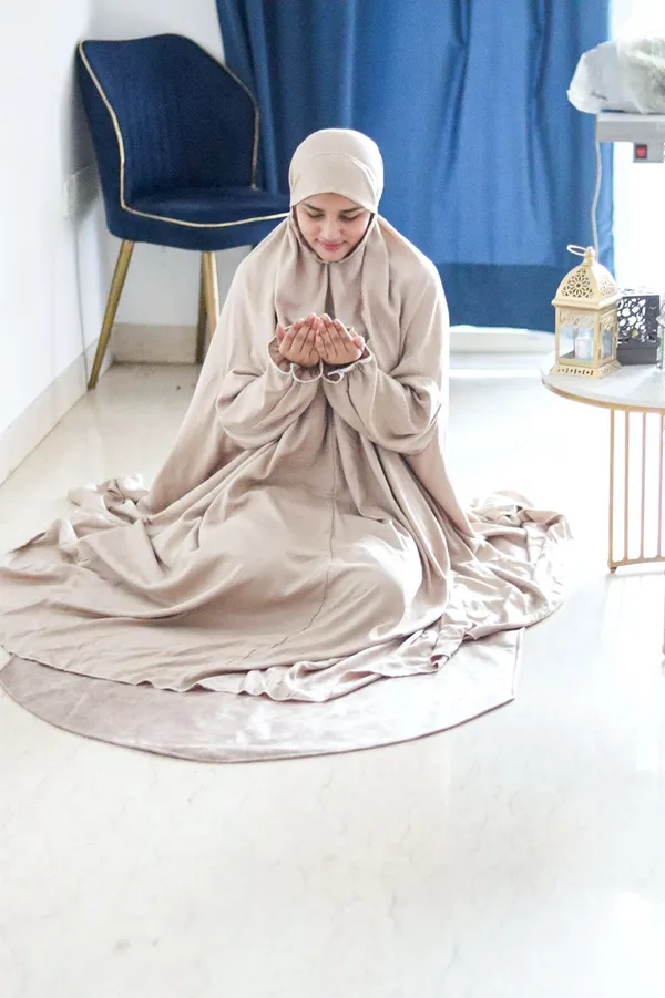 Beige_Rayon_Cotton_One_Piece_Jilbab_For_Women