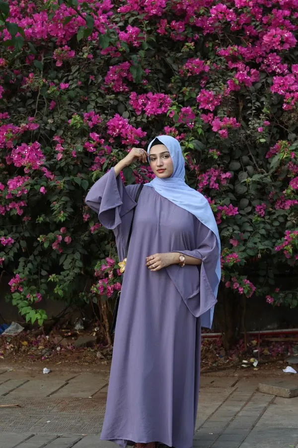 Faded_Purple_Zoom_Fabric_Cutwork_Abaya_For_Women