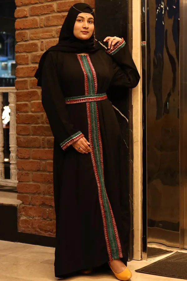 Black_Full-Length_Abaya_With_Hijab_Belt_For_Women