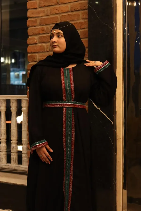 Black_Full-Length_Abaya_With_Hijab_Belt_For_Women