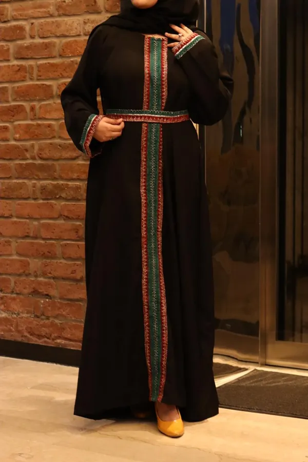 Black_Full-Length_Abaya_With_Hijab_Belt_For_Women