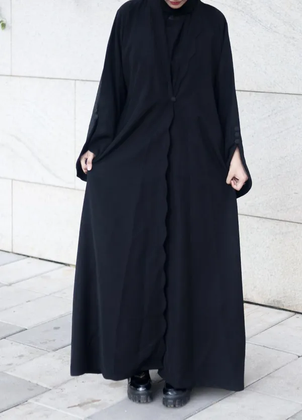 Black_Wave_Cutwork_Coat_Abaya_With_Hijab_For_Women