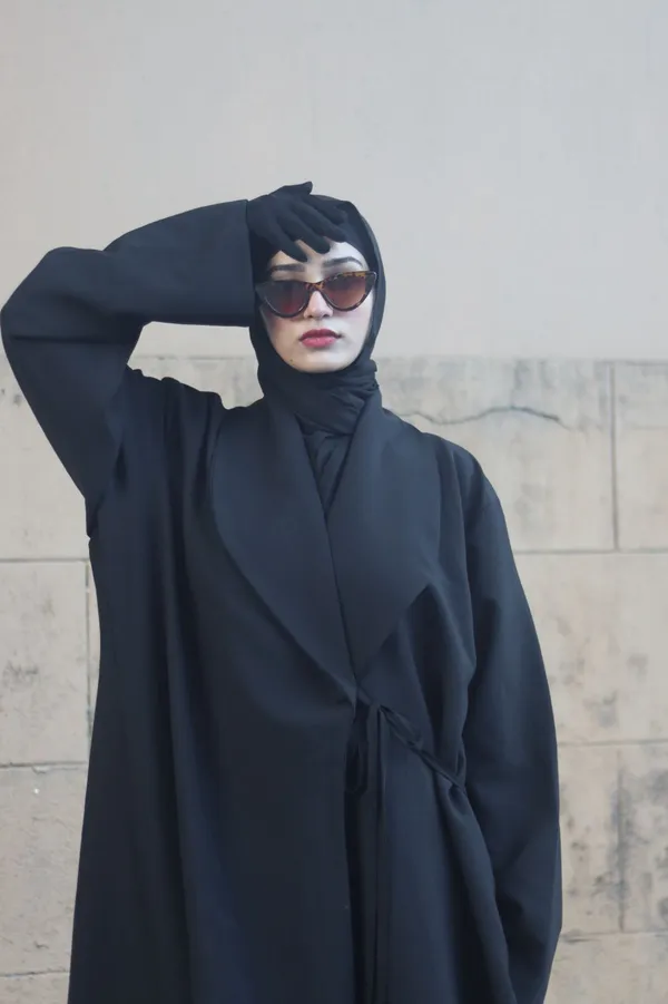 Black_Coat_Fabric_Tie-Up_Coat_Abaya_With_Hijab_For_Women