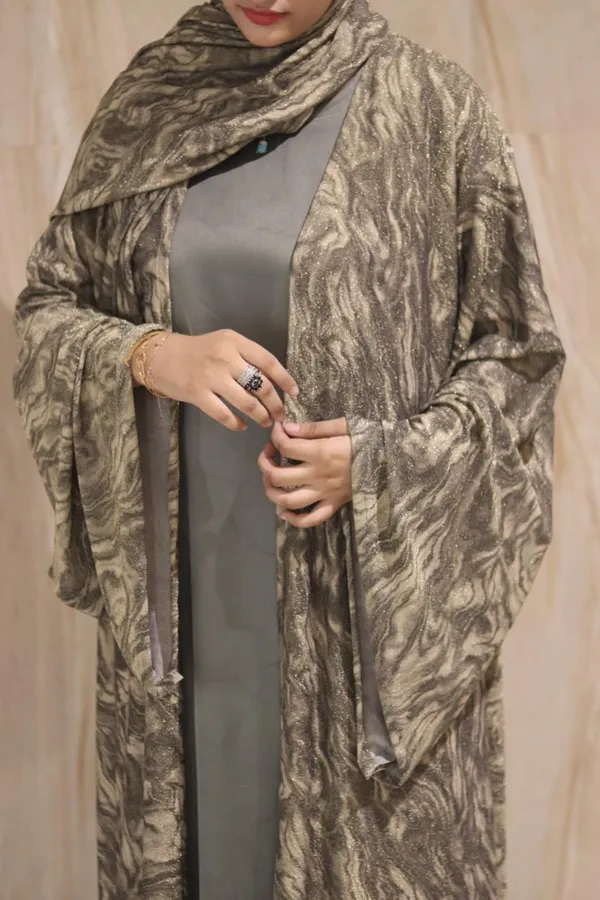 Olive_Shimmery_Marble_3-Piece_Abaya_Set_With_Inner_Slit_Hijab_For_Women