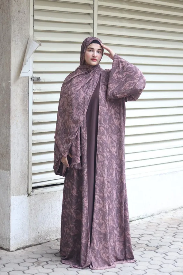 Mauve_Shimmer_Marble_Print_Shrug_Abaya_Set_For_Women