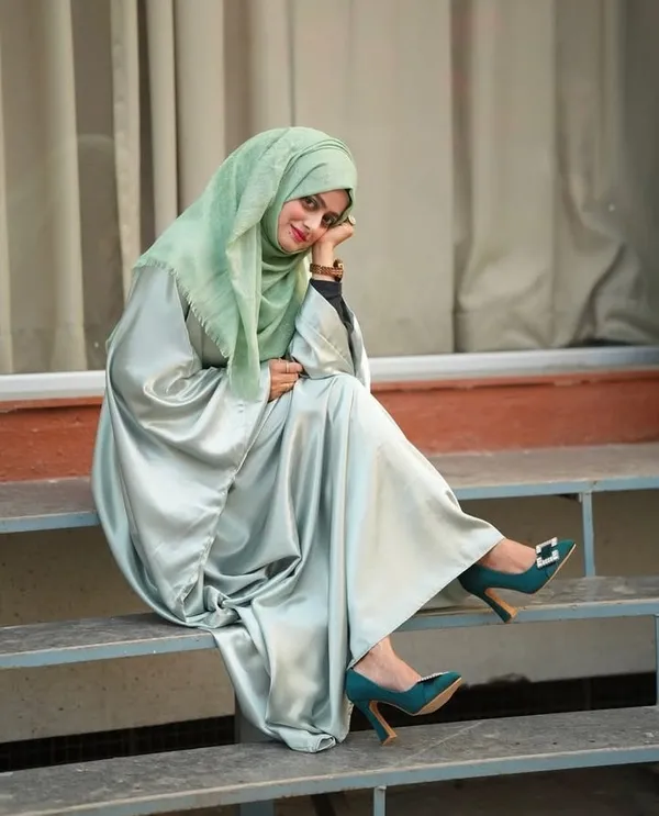 Ice_Green_Satin_Butterfly_Abaya_With_Belt_For_Women