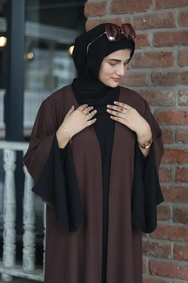 Brown_Black_Reversible_2-In-1_Shrug_For_Women