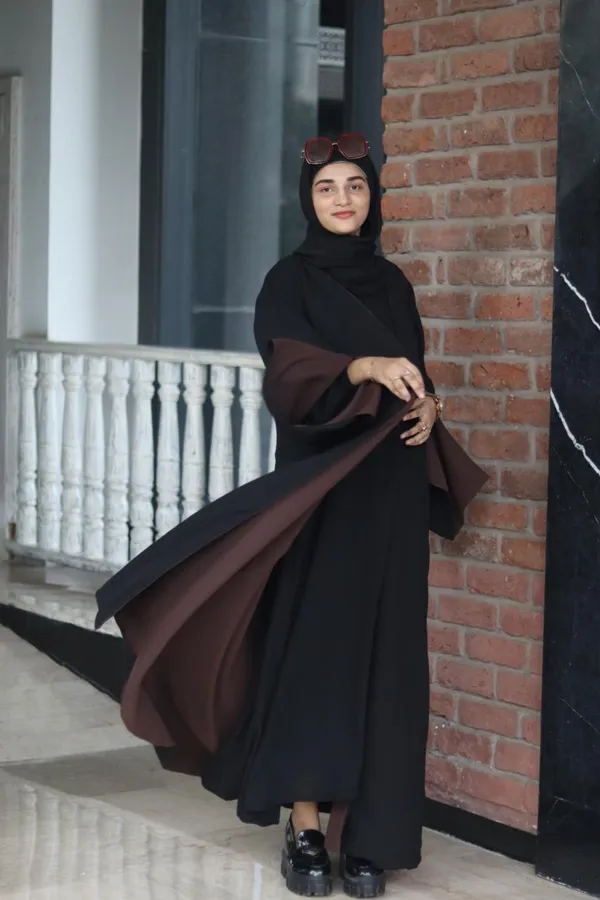 Brown_Black_Reversible_2-In-1_Shrug_For_Women