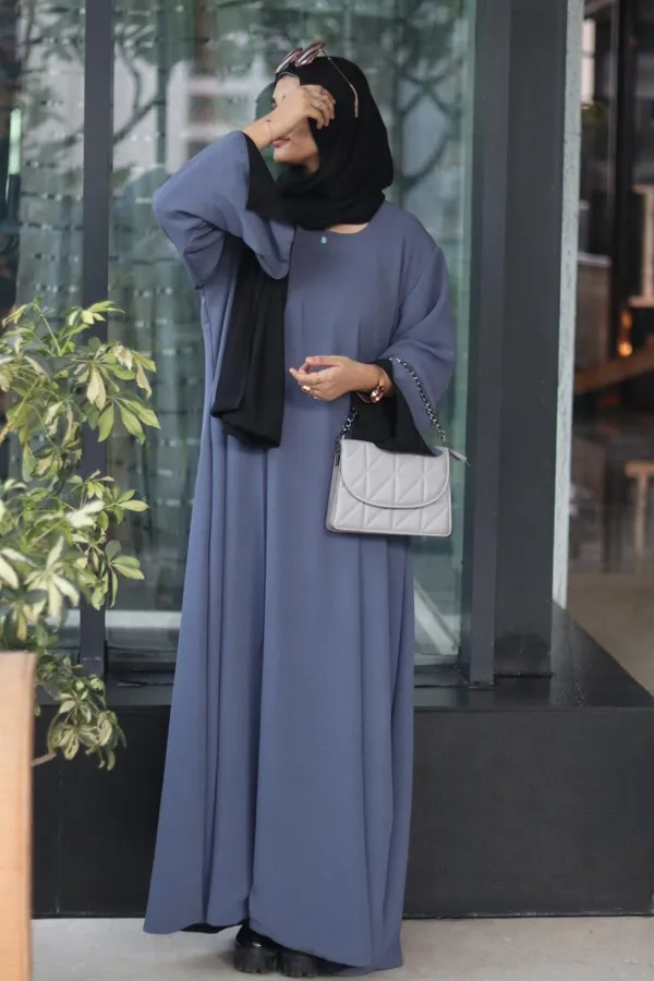 Black_Grey_Reversible_2-In-1_Abaya_For_Women