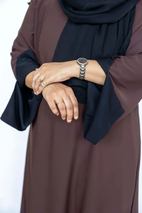 Brown_Black_Reversible_2-In-1_Abaya_For_Women