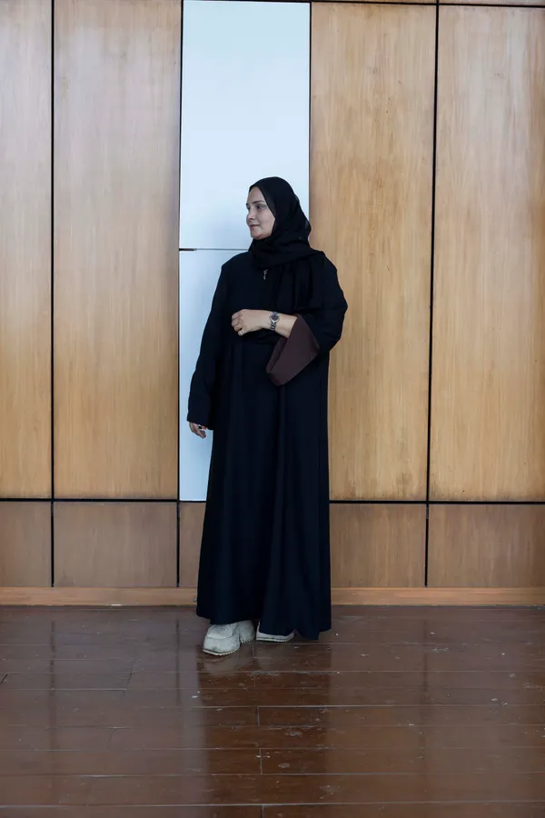 Brown_Black_Reversible_2-In-1_Abaya_For_Women