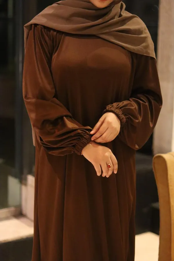 Brown_Satin_Classic_Full_Length_Abaya_For_Women