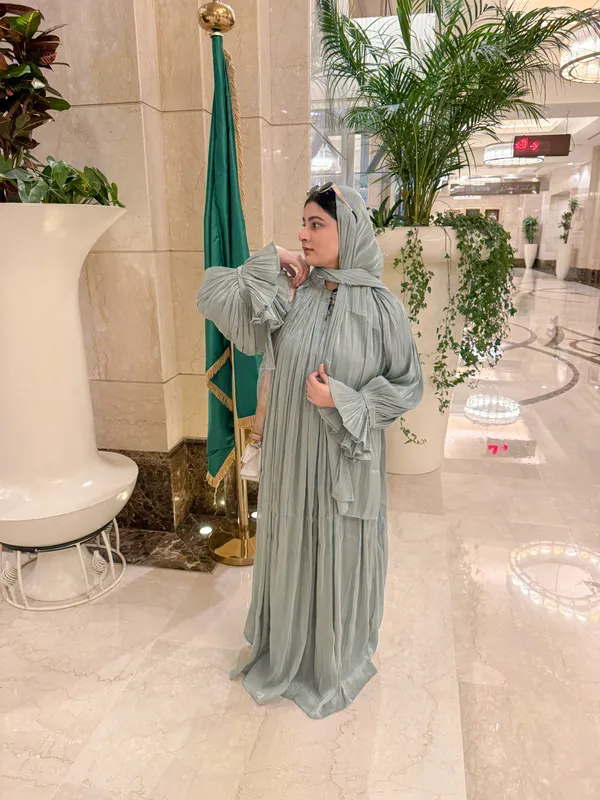 Mint_Tissue_Organza_Full_Sleeve_Abaya_Set_With_Hijab_For_Women