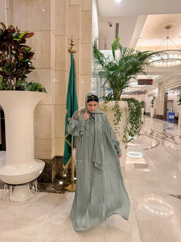 Mint_Tissue_Organza_Full_Sleeve_Abaya_Set_With_Hijab_For_Women