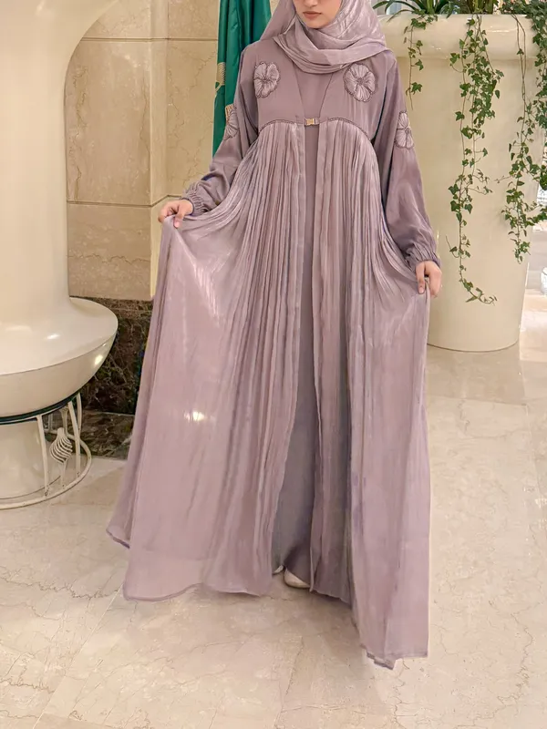 Faded_Purple_Organza_Full_Sleeve_Abaya_Set_With_Inner_Slit_Hijab_For_Women