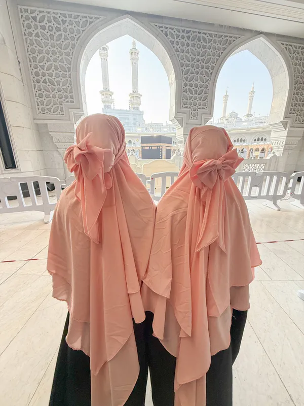 Peach_Chiffon_Bow_Fish_Tail_Khimar_For_Women