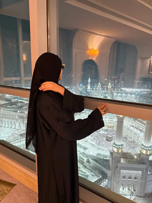 Black_Stonework_Abaya_With_Hijab_For_Women