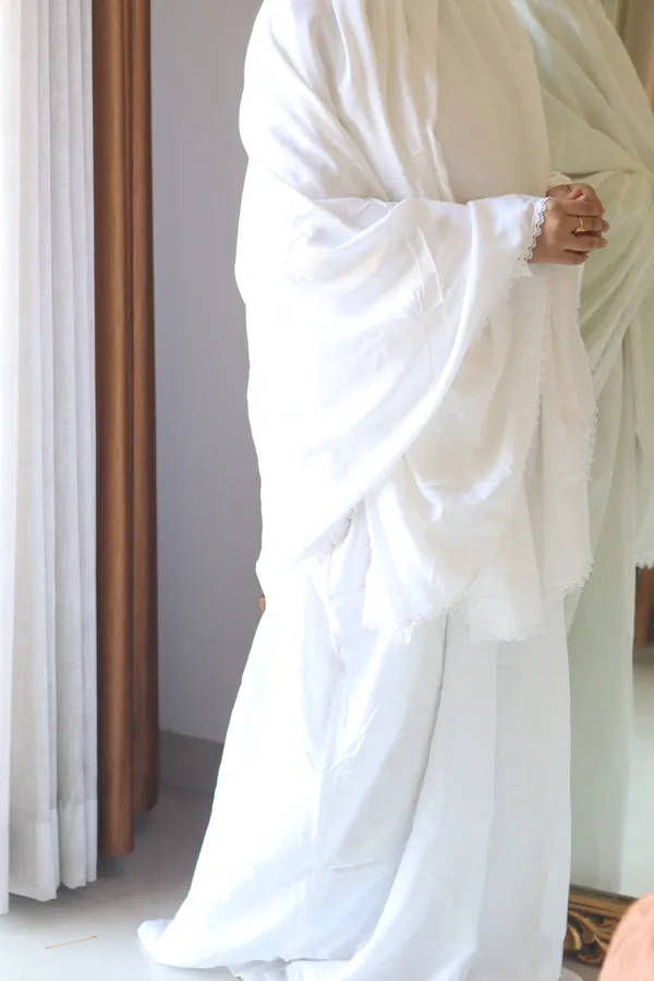 White_Two-Piece_Jilbab_With_Skirt_For_Women