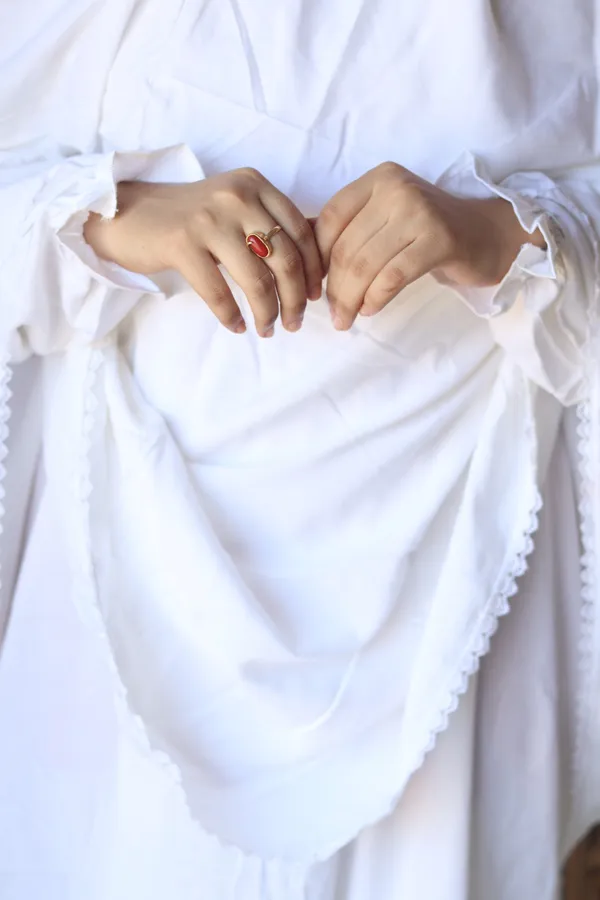 White_Two-Piece_Jilbab_With_Skirt_For_Women