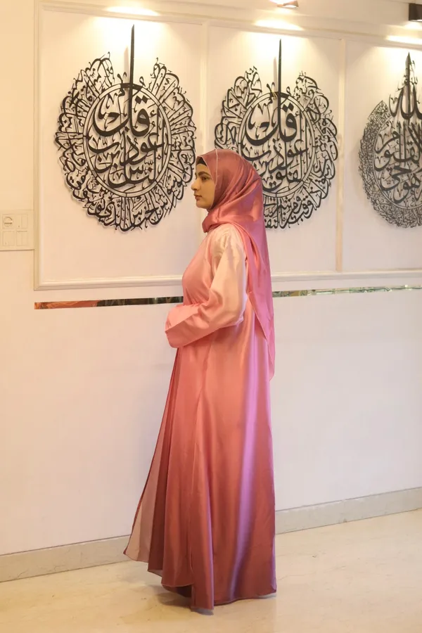 Pink_Ombre_Abaya_With_Matching_Hijab_For_Women
