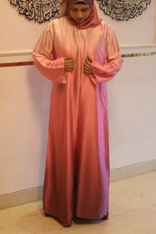 Pink_Ombre_Abaya_With_Matching_Hijab_For_Women
