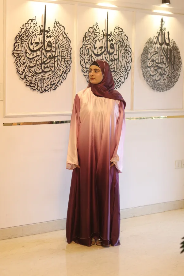 Purple_Ombre_Abaya_With_Matching_Hijab_For_Women