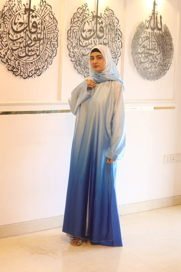 Blue_Ombre_Abaya_With_Matching_Hijab_For_Women