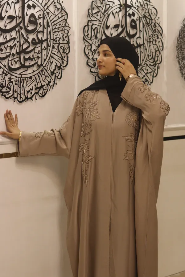 Beige_Tik_Tok_Fabric_Dubai_Style_Handwork_Abaya_With_Hijab_For_Women