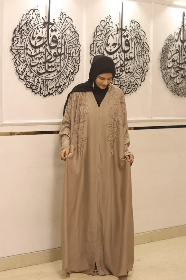 Beige_Tik_Tok_Fabric_Dubai_Style_Handwork_Abaya_With_Hijab_For_Women