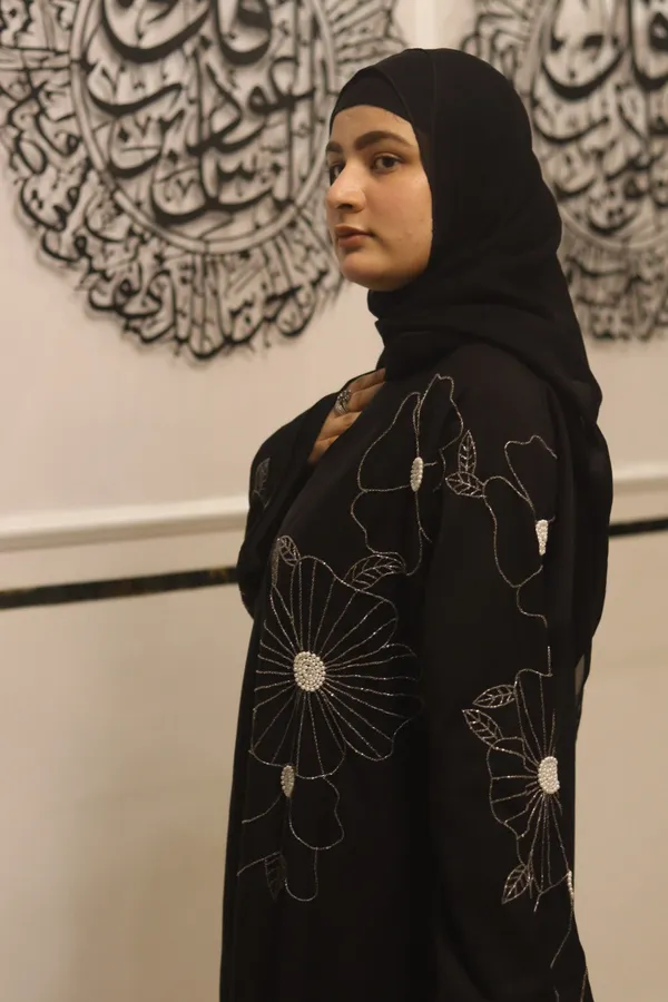 Black_Nida_Dubai_Style_Lily_Abaya_With_Hijab_For_Women