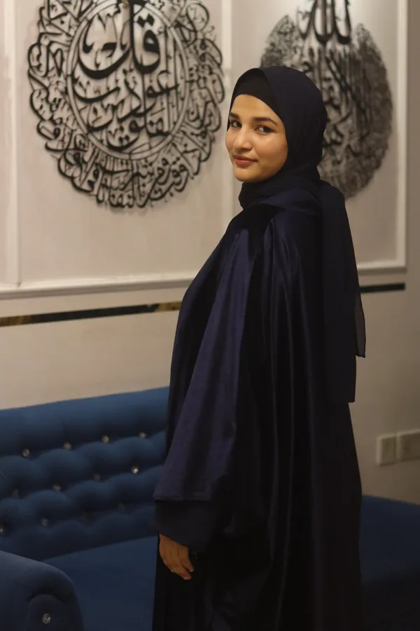 Blue_Velvet_Shrug_Abaya_With_Inner_Slit_For_Women