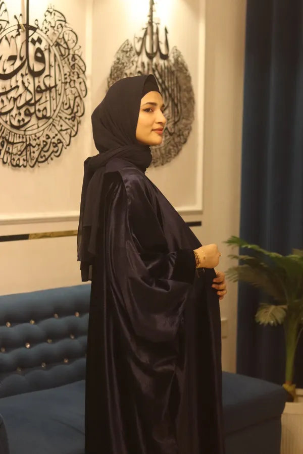 Blue_Velvet_Shrug_Abaya_With_Inner_Slit_For_Women