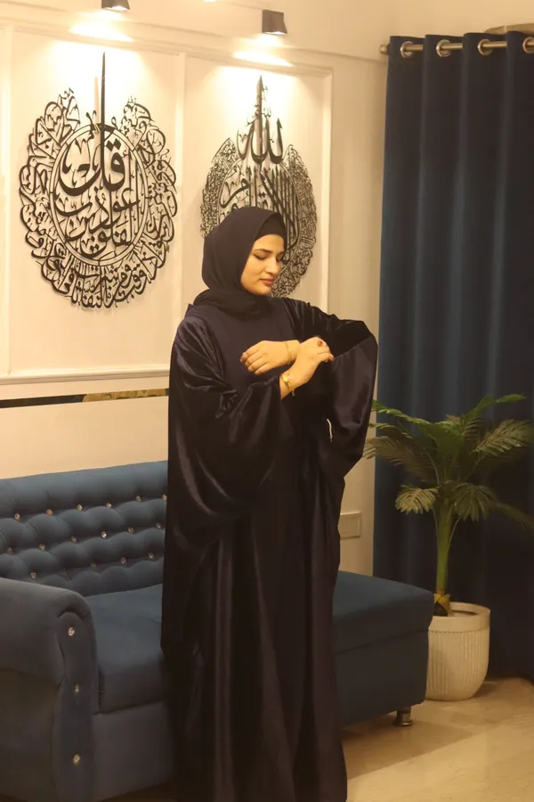 Blue_Velvet_Shrug_Abaya_With_Inner_Slit_For_Women