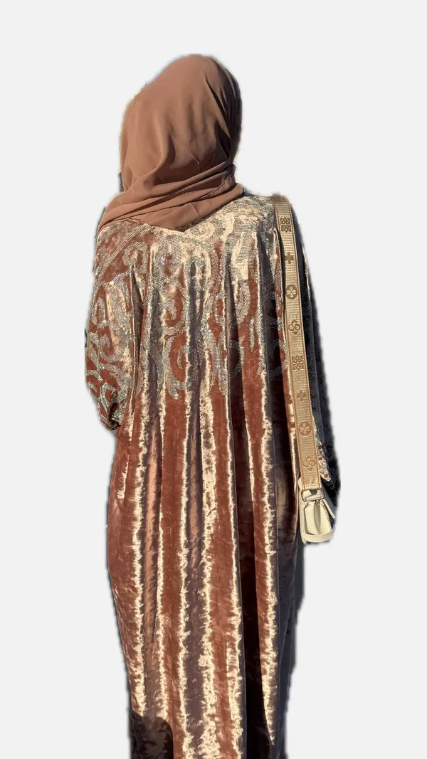 Pink_Velvet_Dubai_Style_Abaya_With_Hijab_For_Women