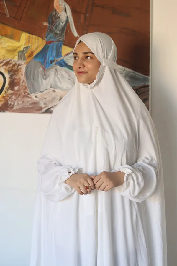 White_Full-Length_Jilbab_Set_With_Niqab_And_Pockets_For_Women