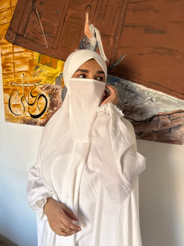 White_Full-Length_Jilbab_Set_With_Niqab_And_Pockets_For_Women